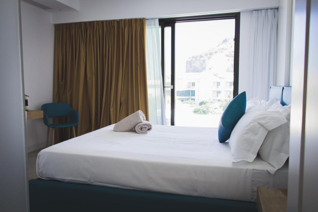 Sunset Hotel 4*