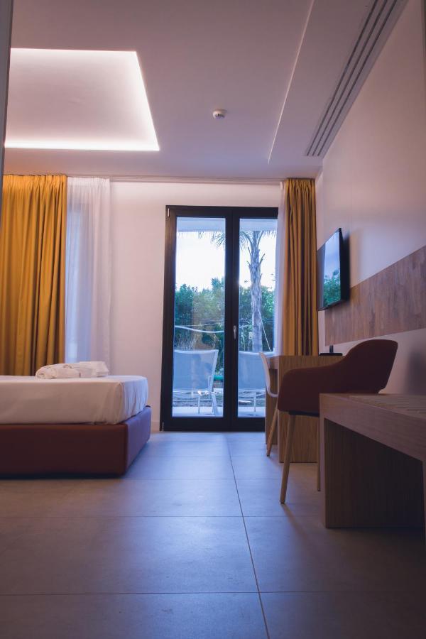Hotel Sunset 4*