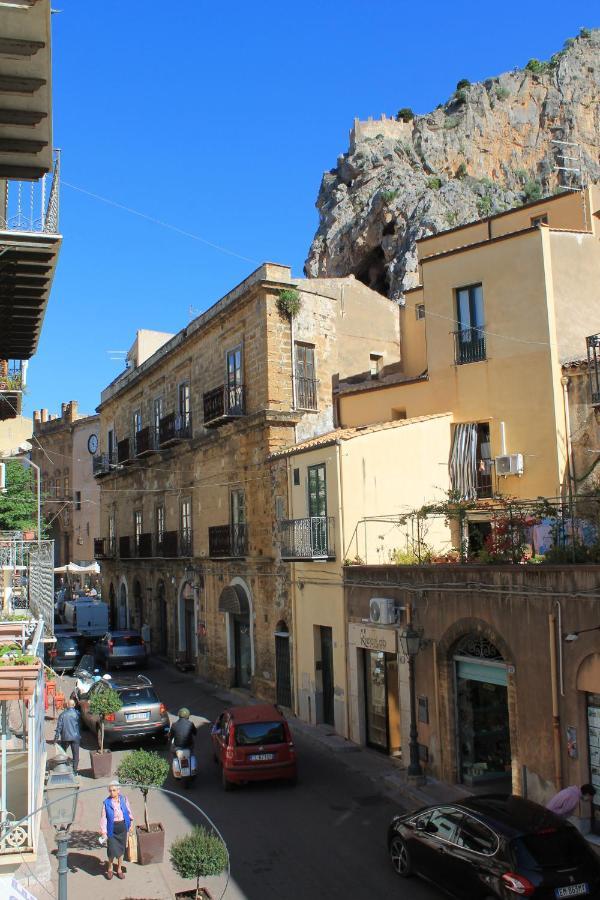 Adelfes Apartment Cefalù