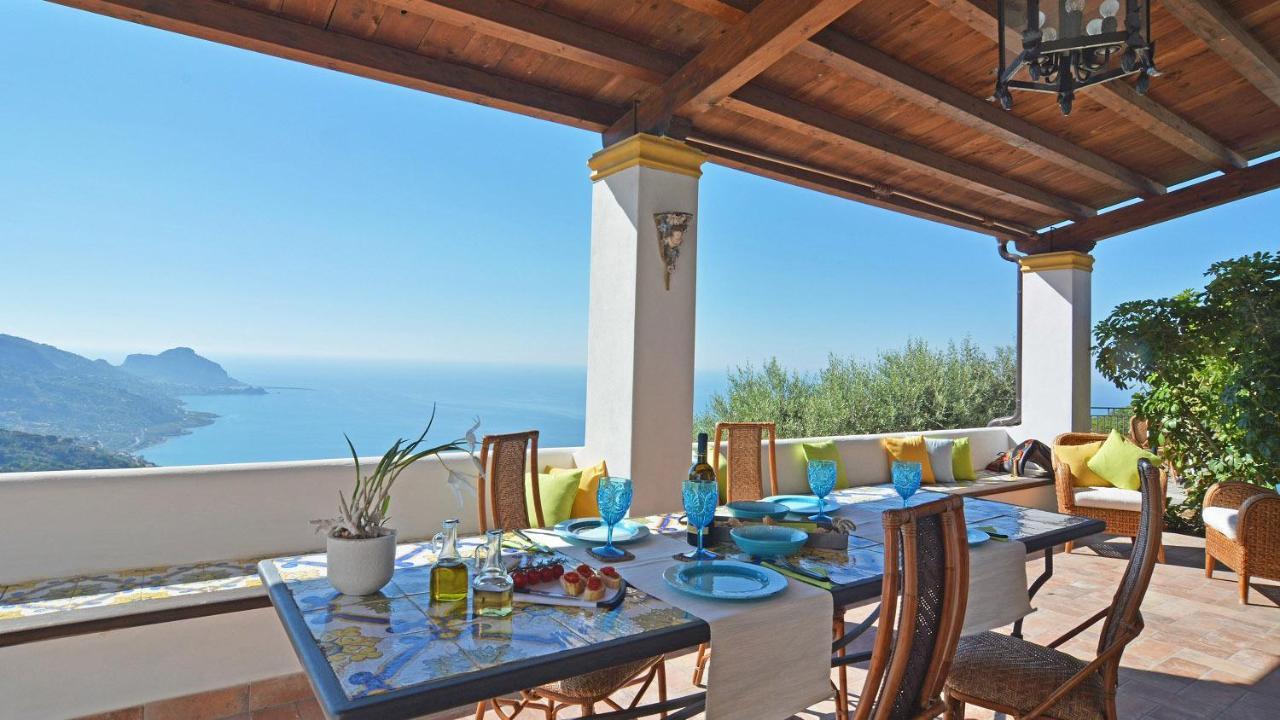 Villa Il Basto 8, Emma Cefalu
