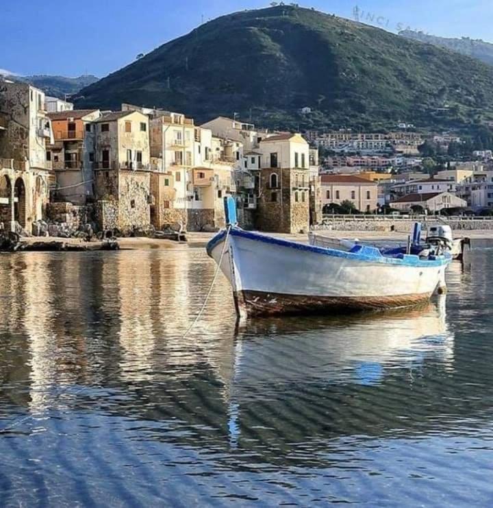 Fabiene Familyholidays Cefalu