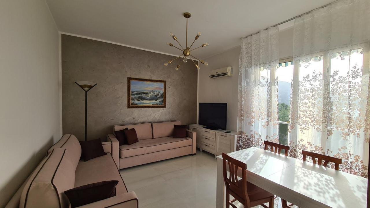 Ch Exclusive Aparthotel