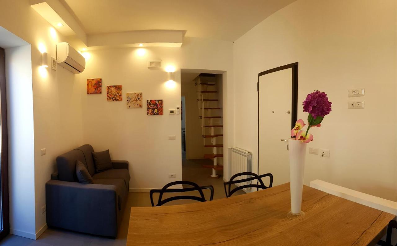 Terrazza Caracciolo Apartment *