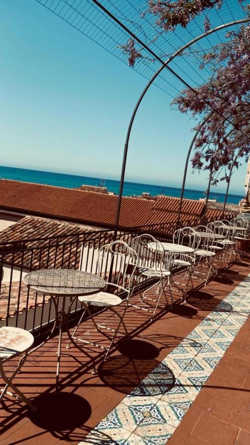 Il Pino E La Rosa Bed & Breakfast