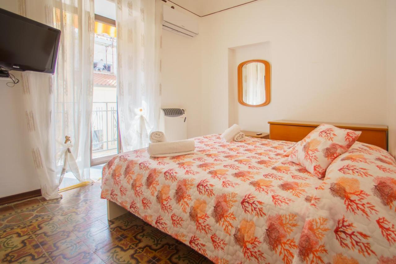 House On The Sea Apartment Cefalu