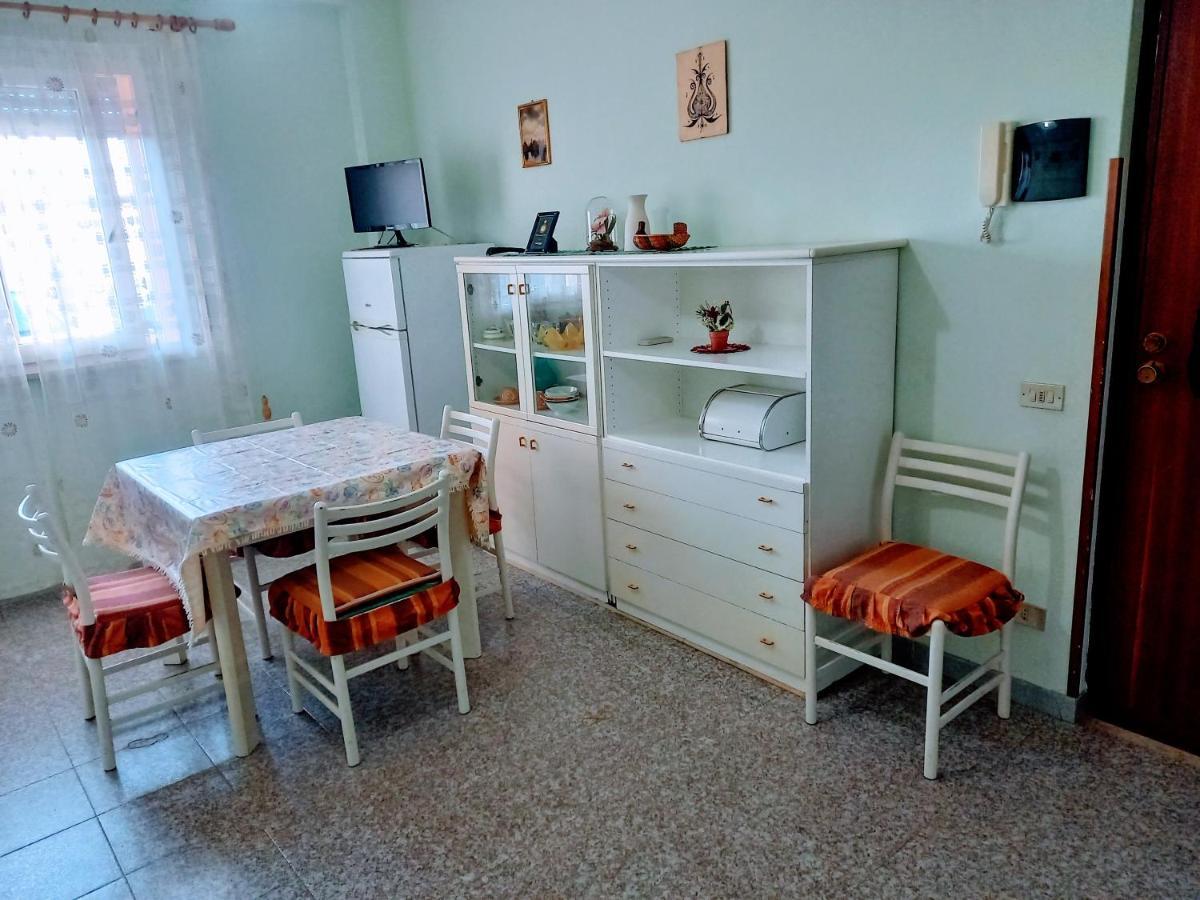 Bilocale Sul Lungomare Di Marechiaro Holiday Apartment