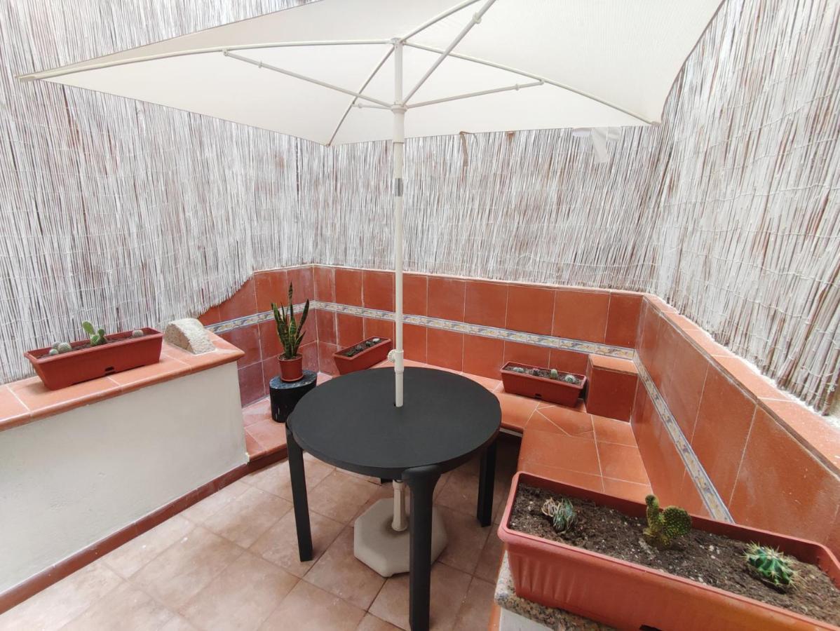 Apartment Loft Con Cortiletto - 100 Meters From The Beach