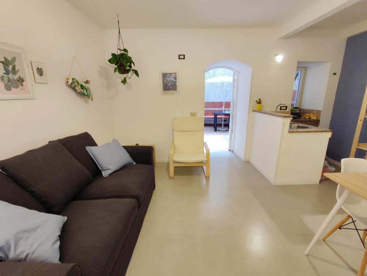 Loft Con Cortiletto - 100 Meters From The Beach Apartment Cefalu