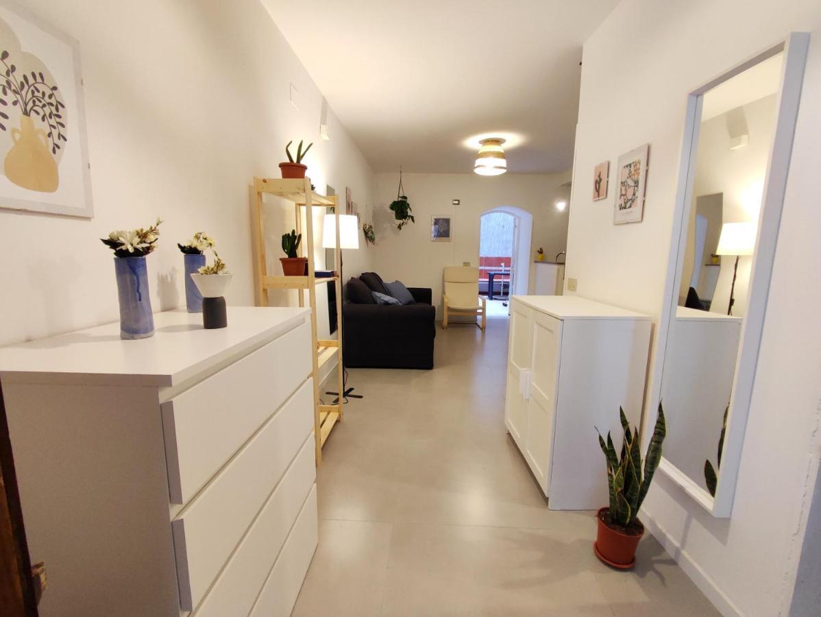 Loft Con Cortiletto - 100 Meters From The Beach Apartment *