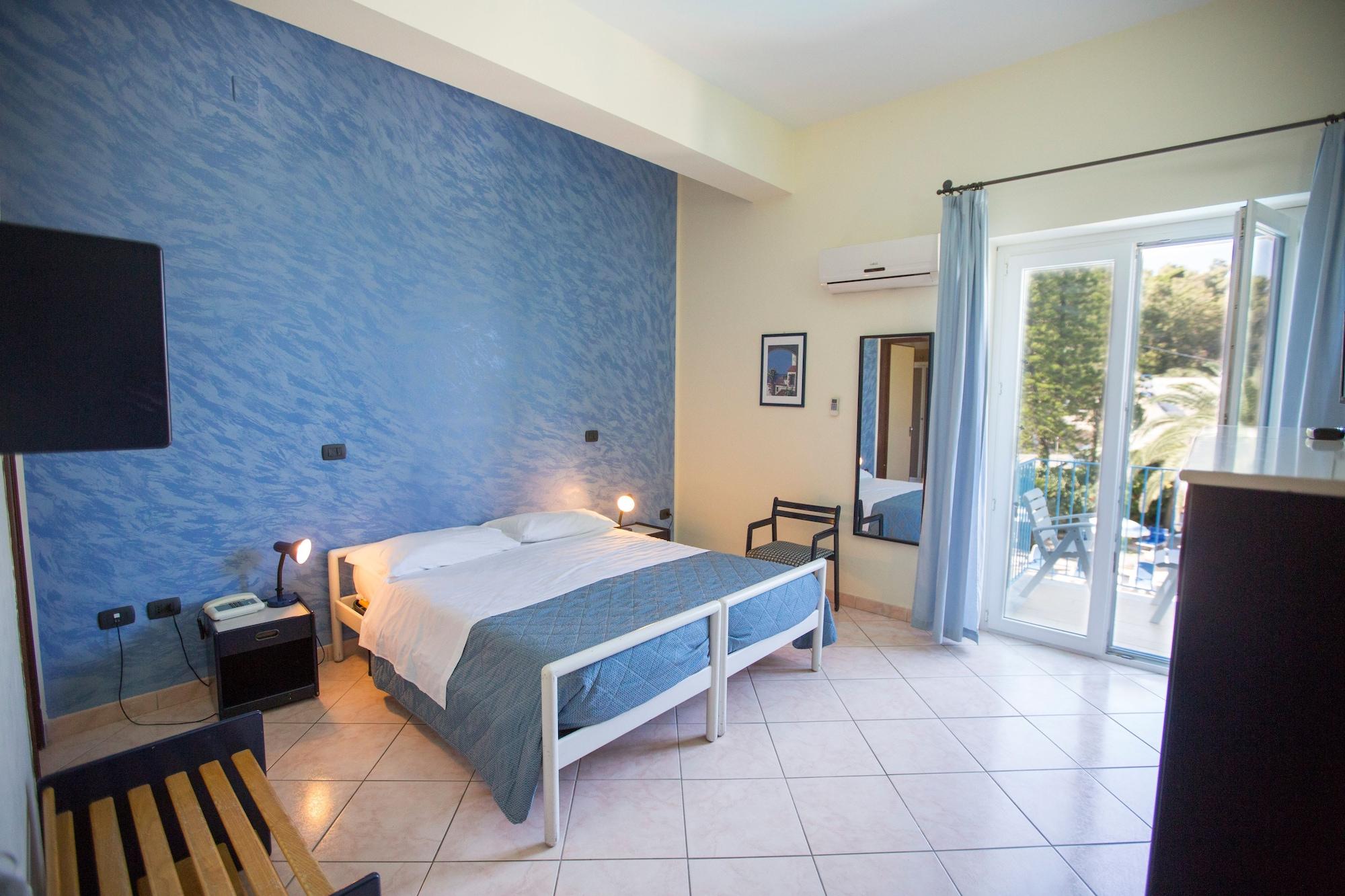 Tourist 3* Cefalu