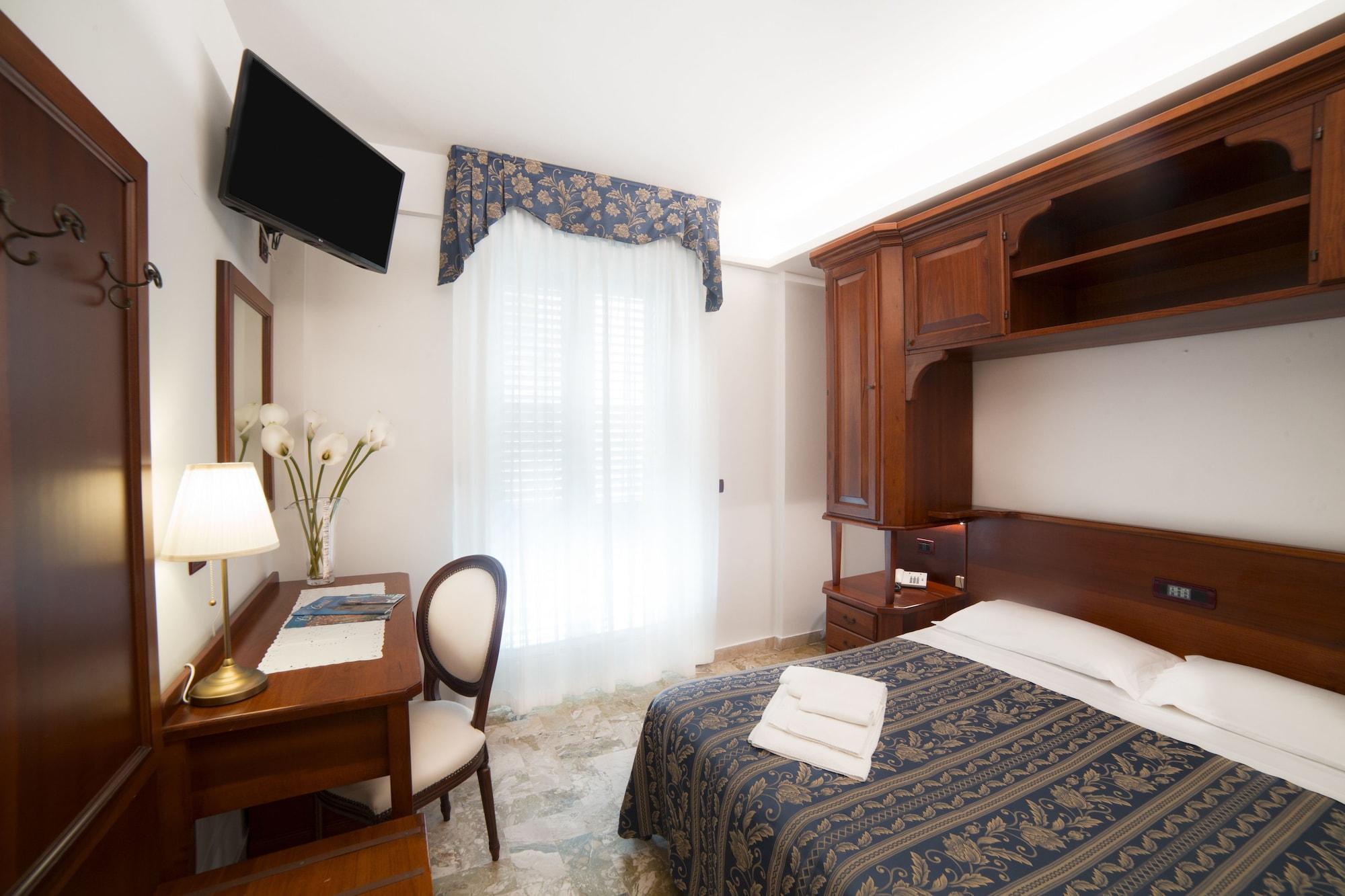 La Giara Hotel 3*