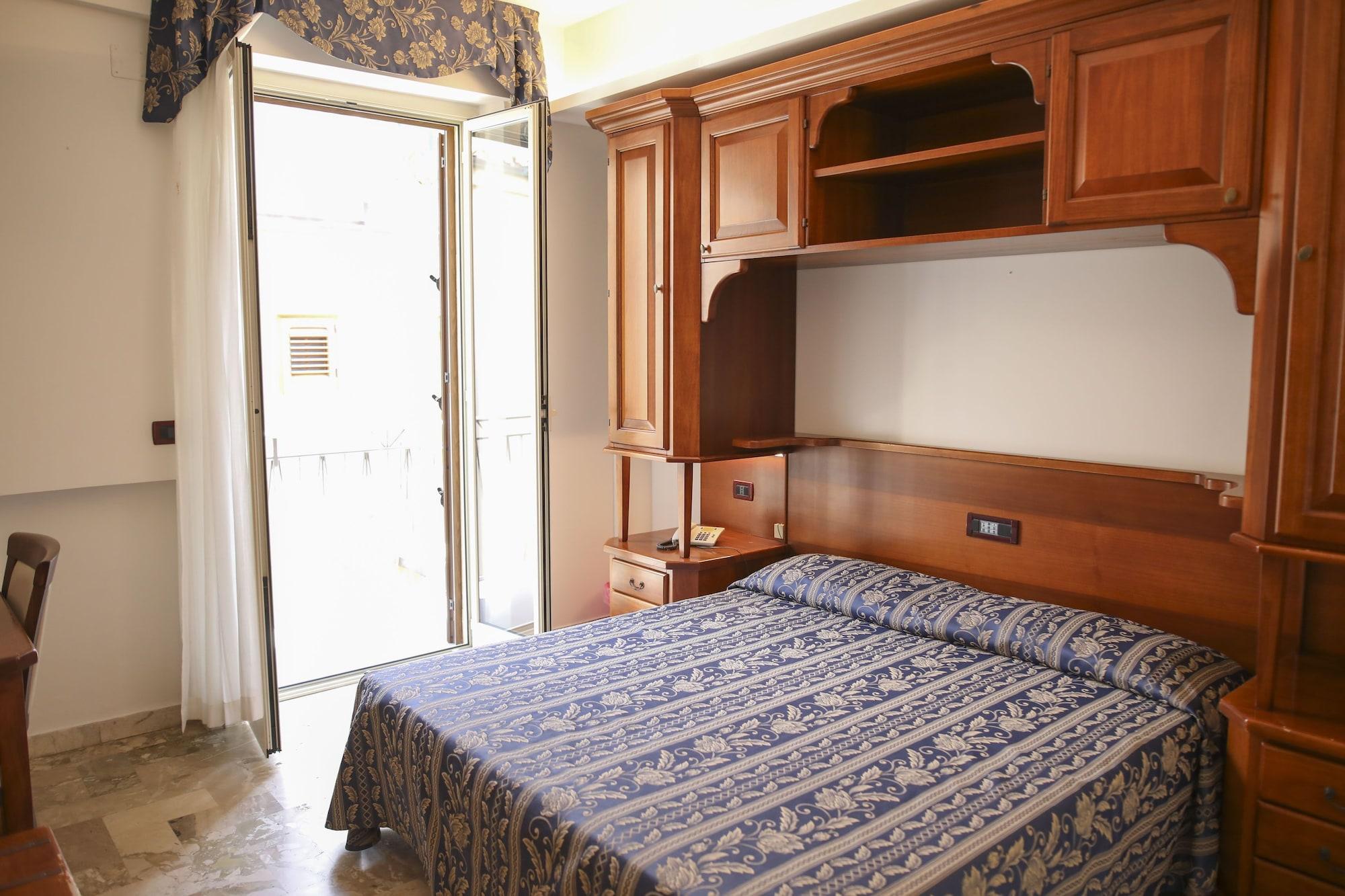 La Giara Hotel 3*