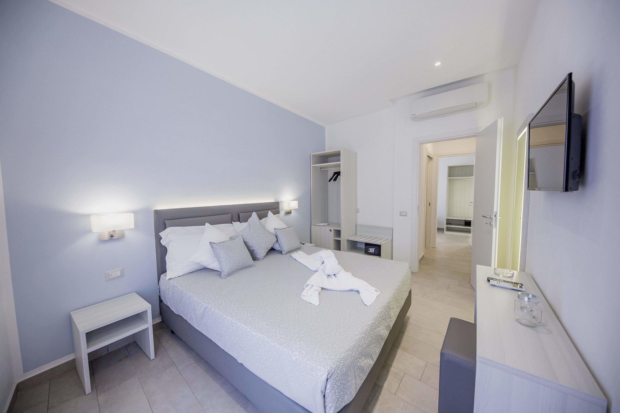 Ossuna Bay Boutique Hotel 3*