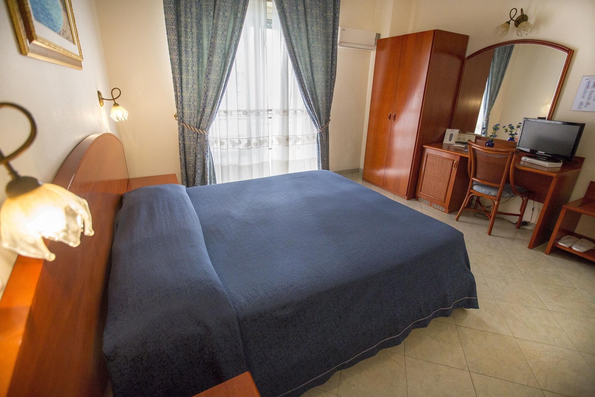 Hotel Mediterraneo Hotel Cefalu