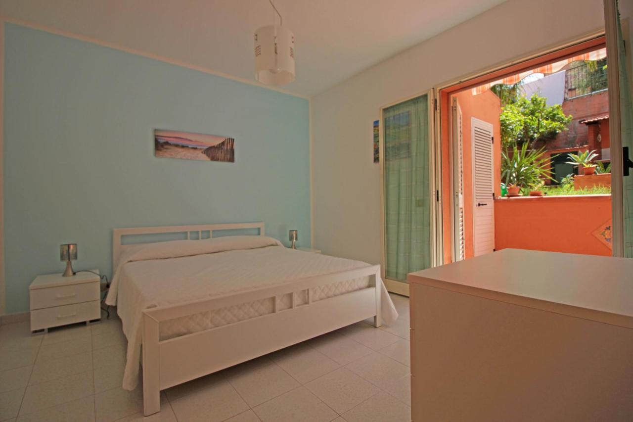 Santa Lucia Con Patio E Giardino By Wonderful Italy *
