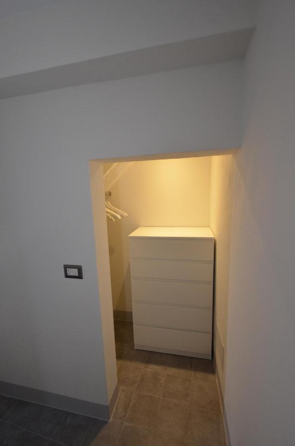 Saraceni 20 Apartment