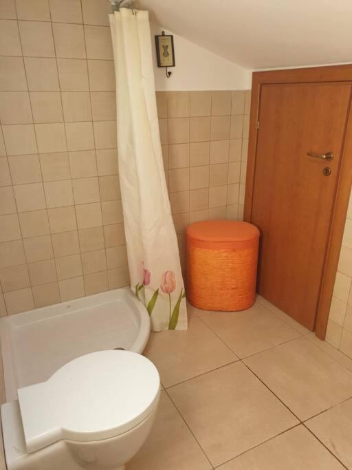 Moderno Con Vista Su Apartment