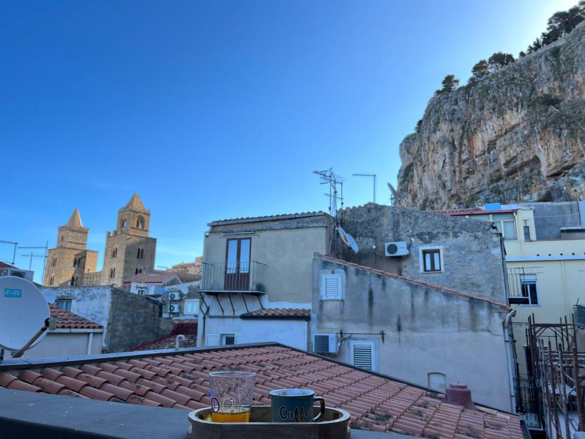 180° View Apartment Cefalu
