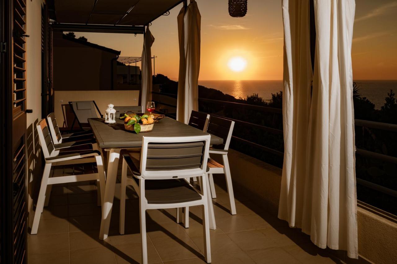 Orizzonte Blu Apartment *