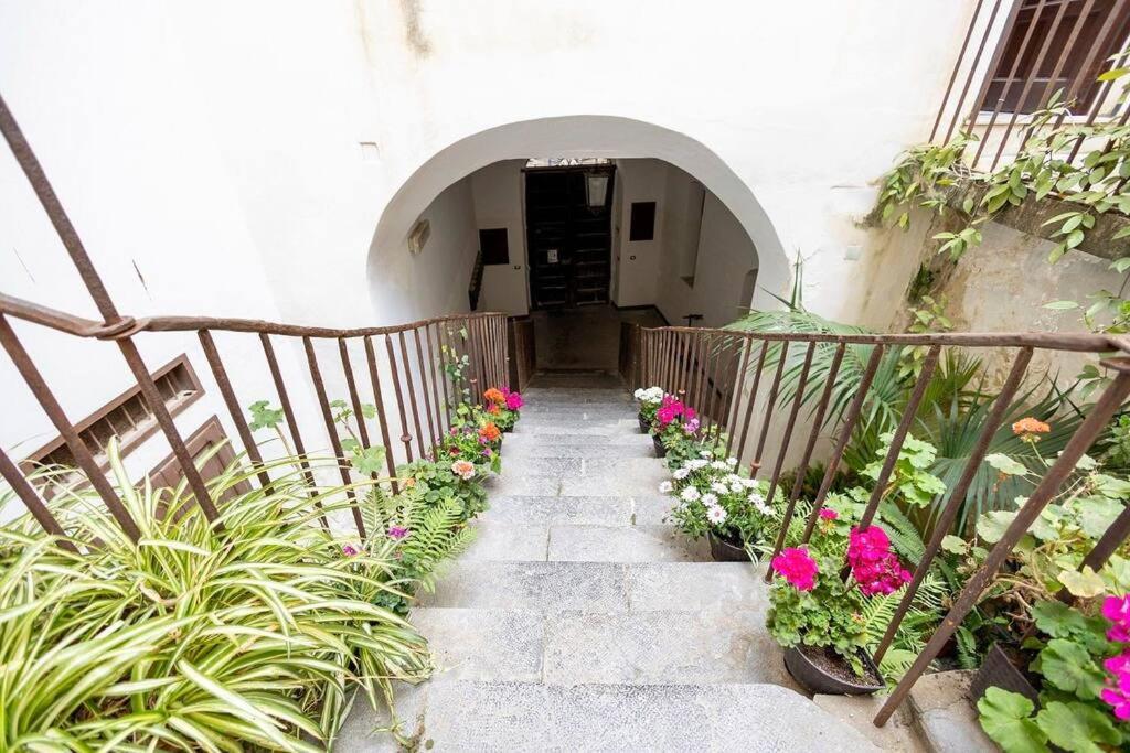 Loftbotta2cefalu