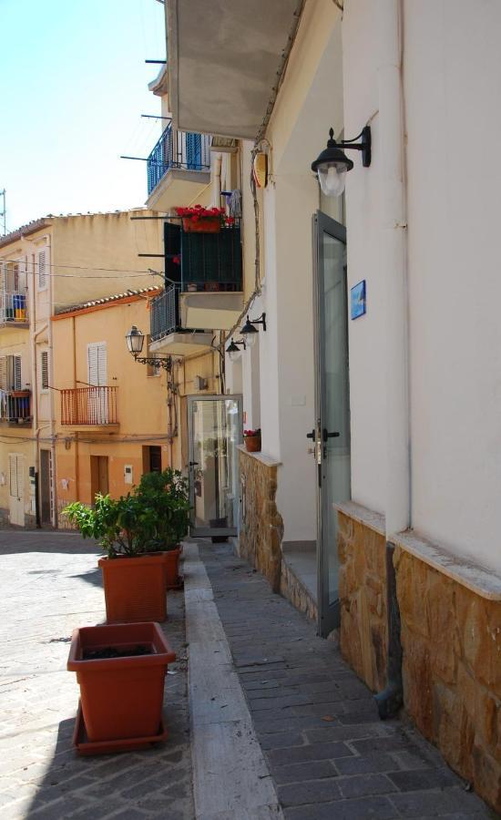Four Seasons Summer * Cefalù