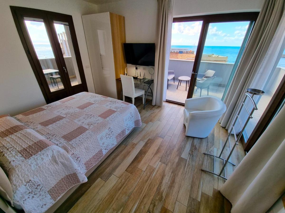 Royal Sea House