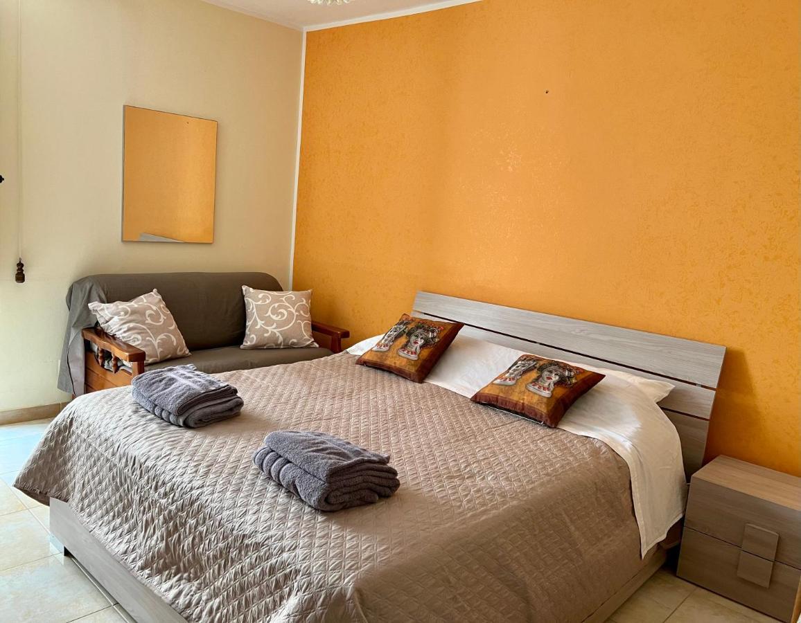 Mandralisca Apartments *