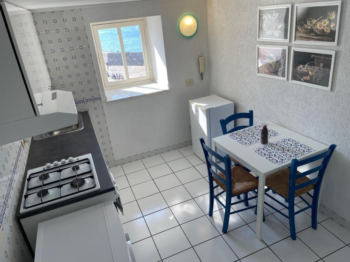 Il Balcone Al Molo Apartment *