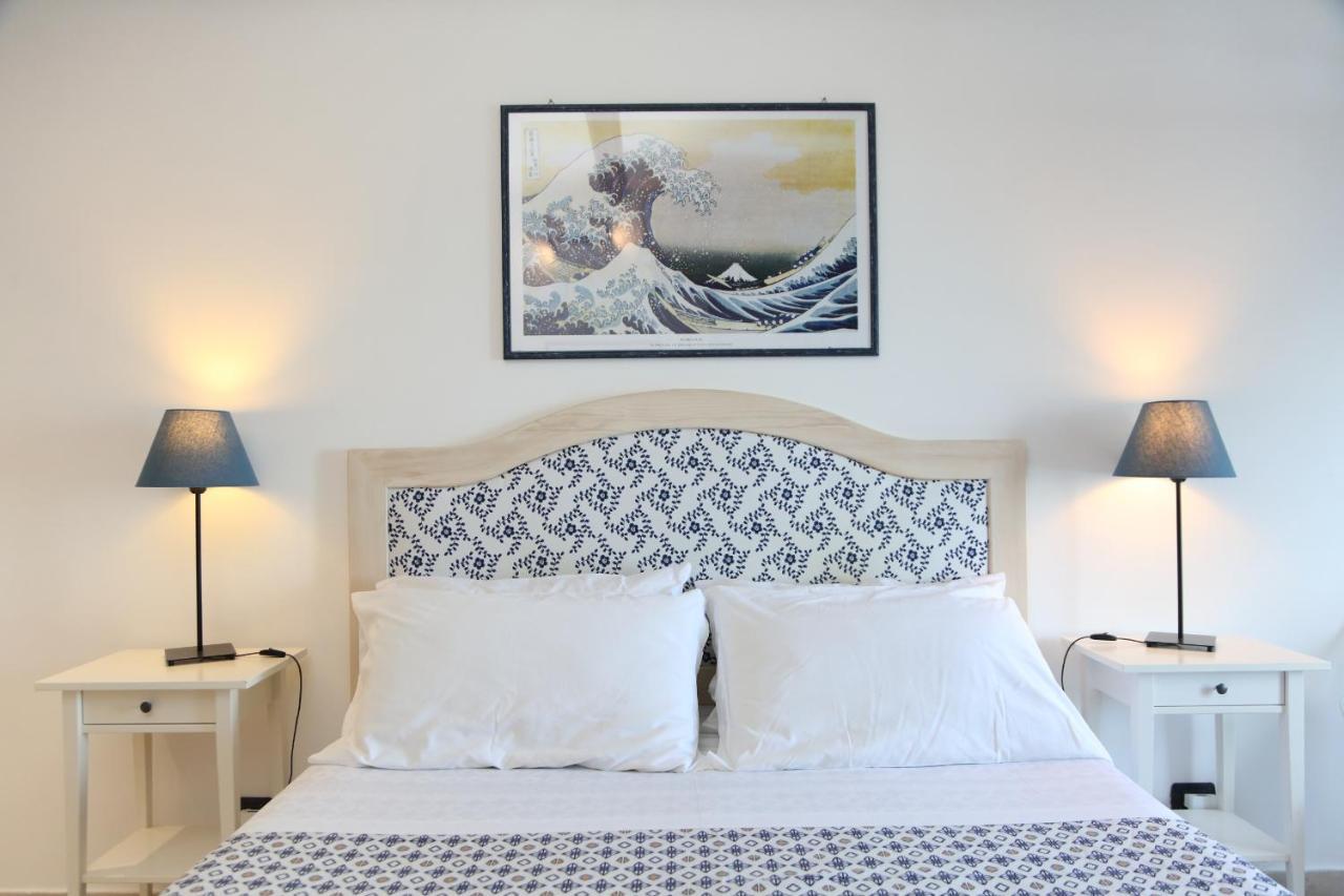 Apartment Coastal Seaview & Balcony Street View