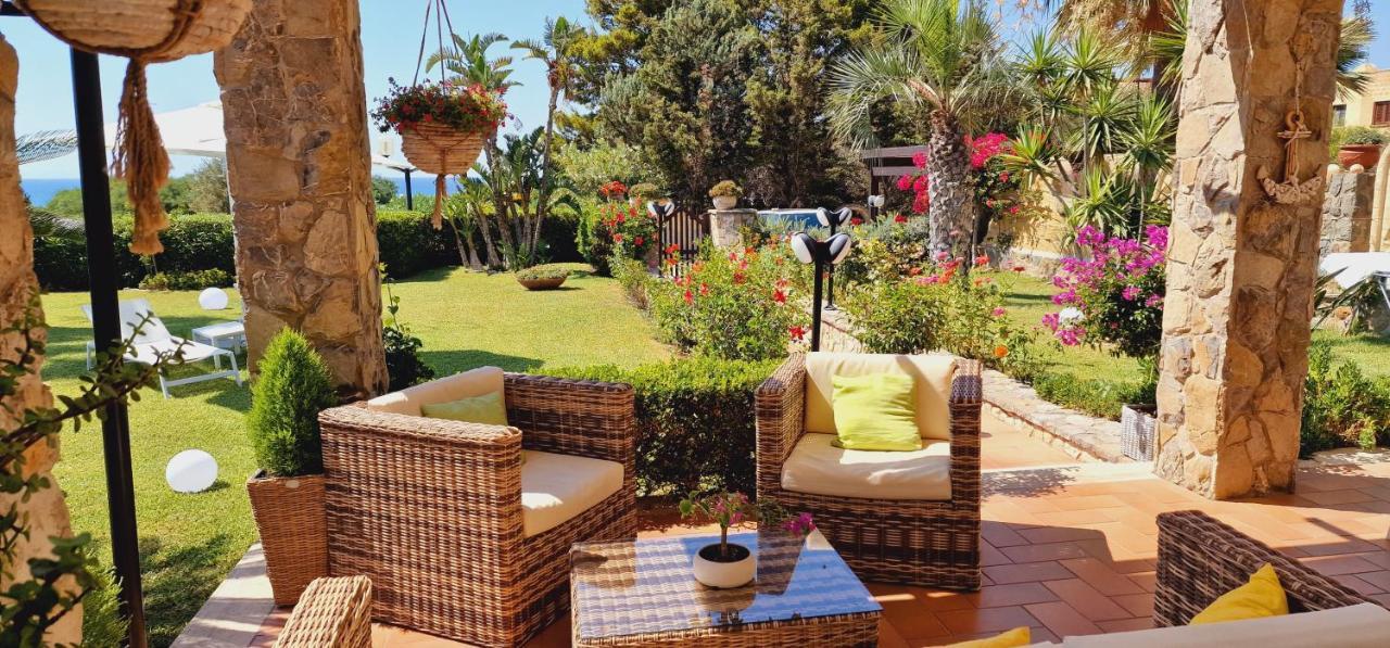 Santina - Villa Cefalu