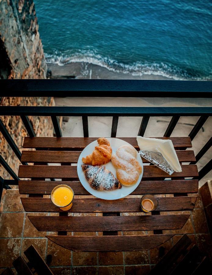 Tramonto Sul Mare Apartment *