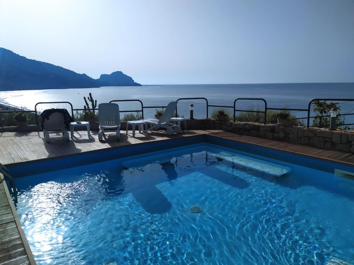 Seaside Apartment