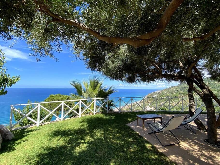 - Luxury Seaview X10 *