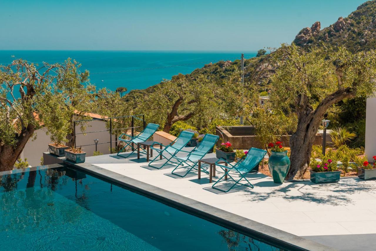 Toto Hotel 3*