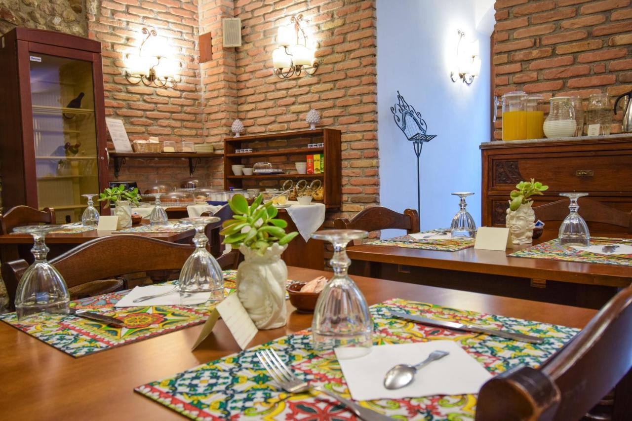 Hotel La Plumeria Cefalu