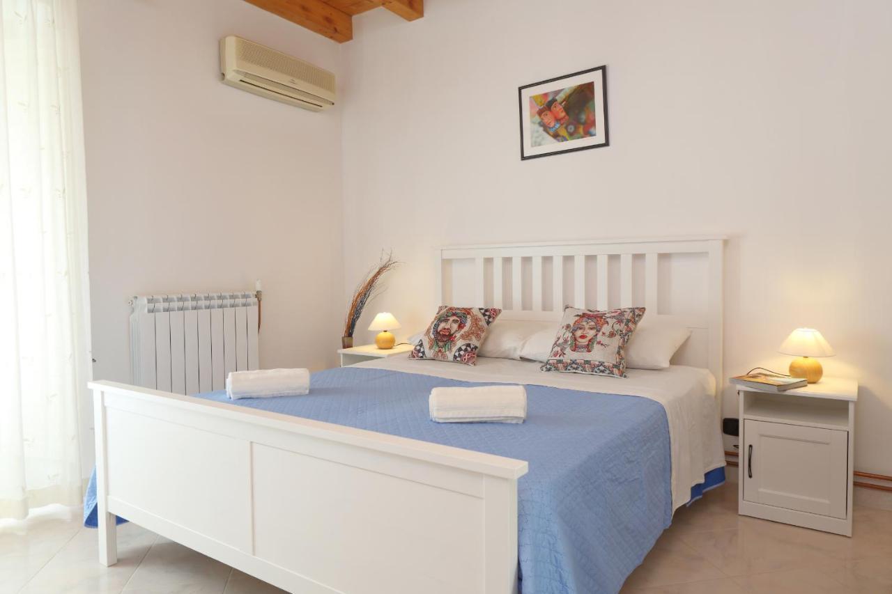 Holiday home Casa Ni Rosa *