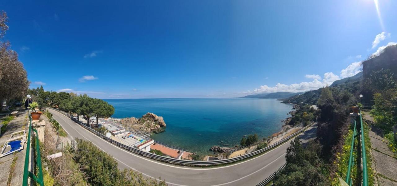 Brezza Di Levante