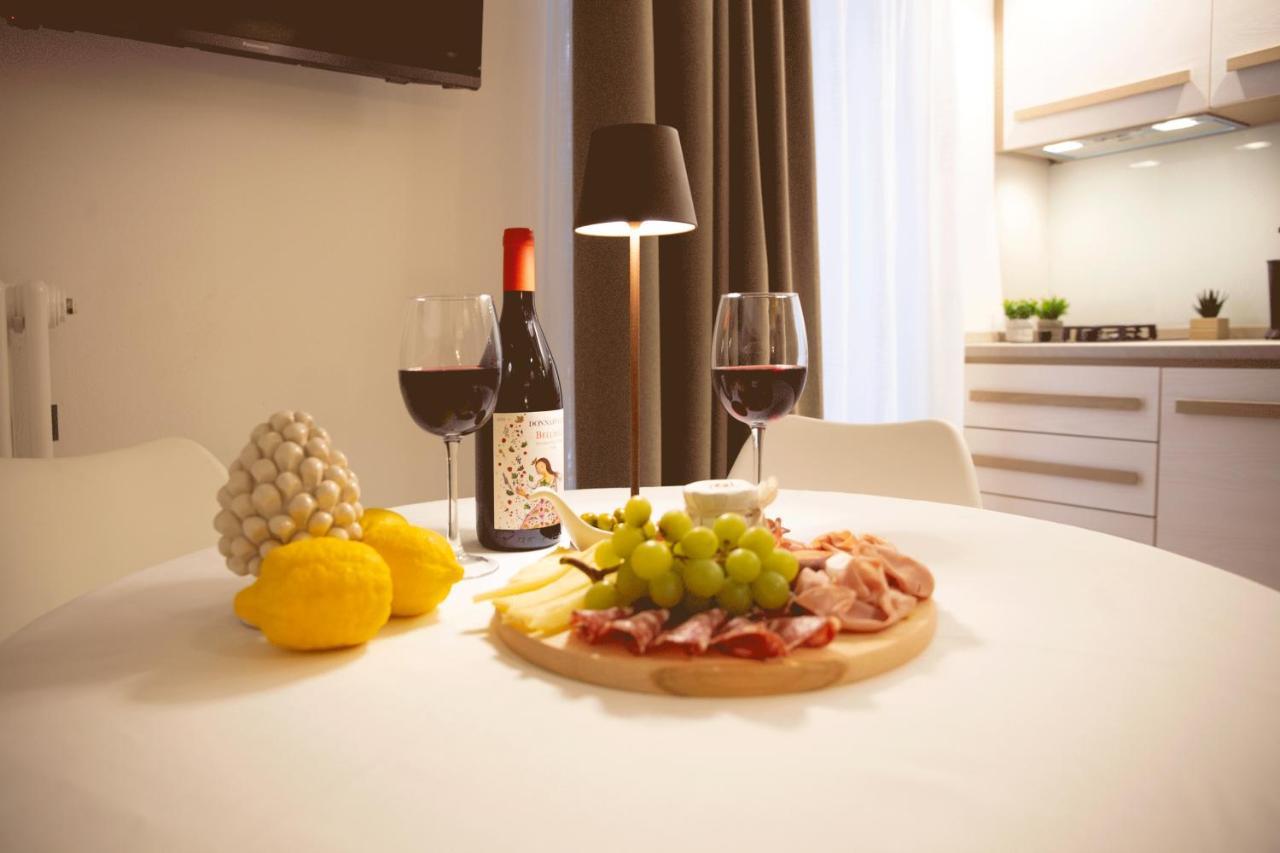 Meravigghia Apartment *