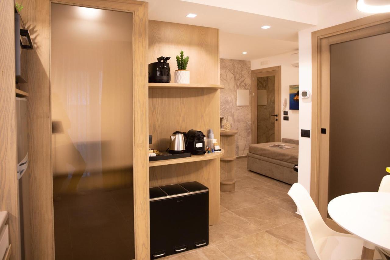 Meravigghia Apartment *