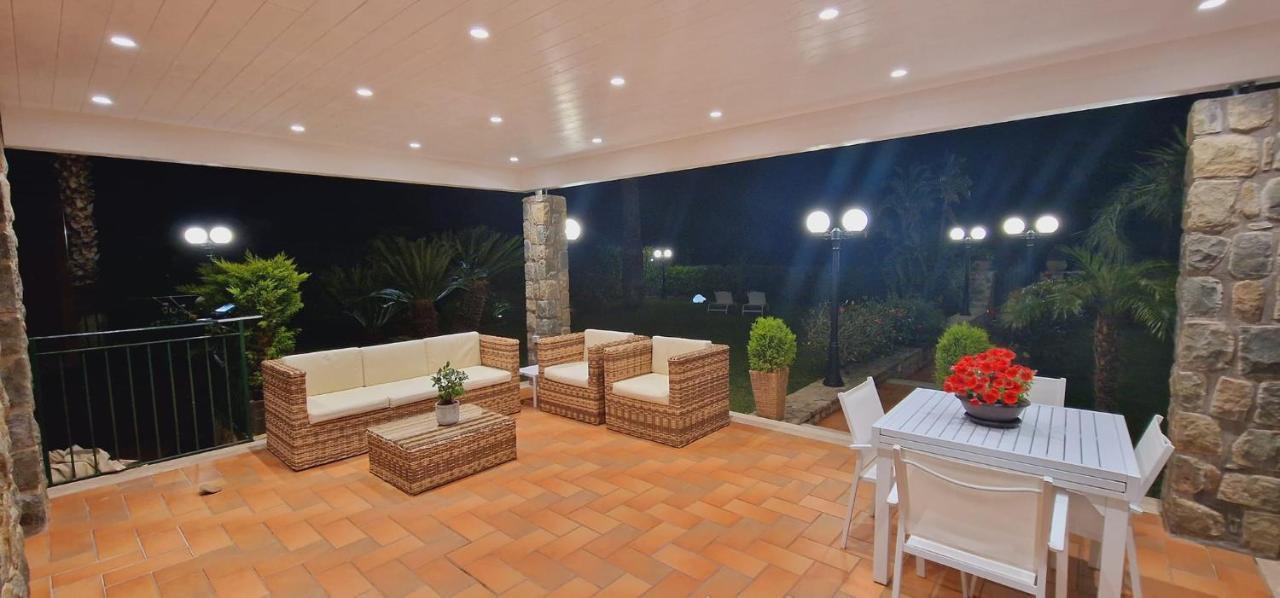Santina - Villa Cefalù
