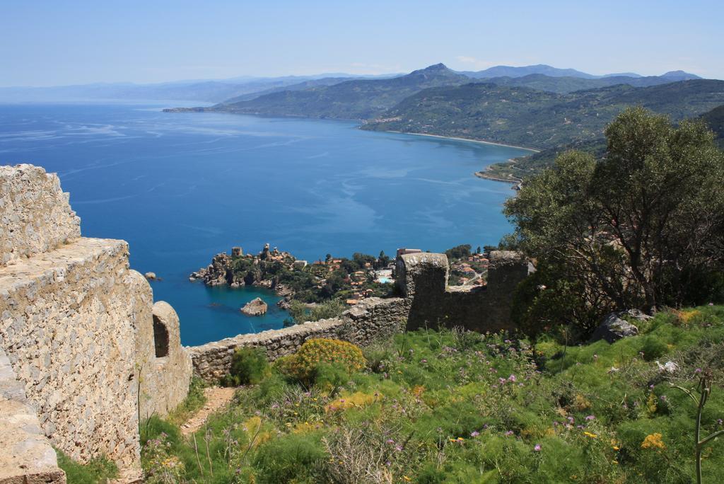 Al 199 * Cefalu