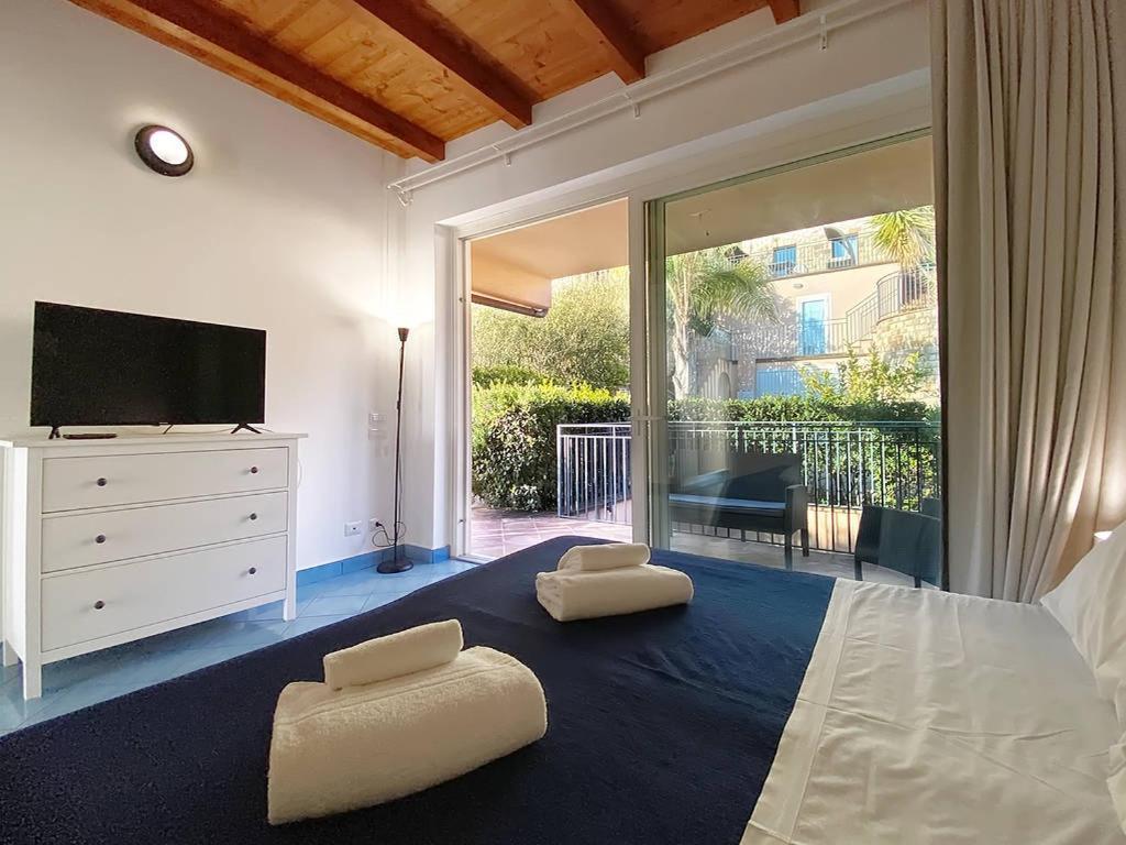 Apartment Grand Bleu Magara Cefalu