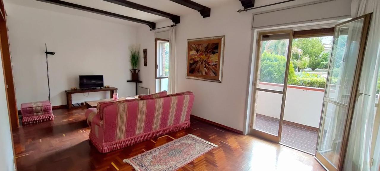 Elegante A Apartment