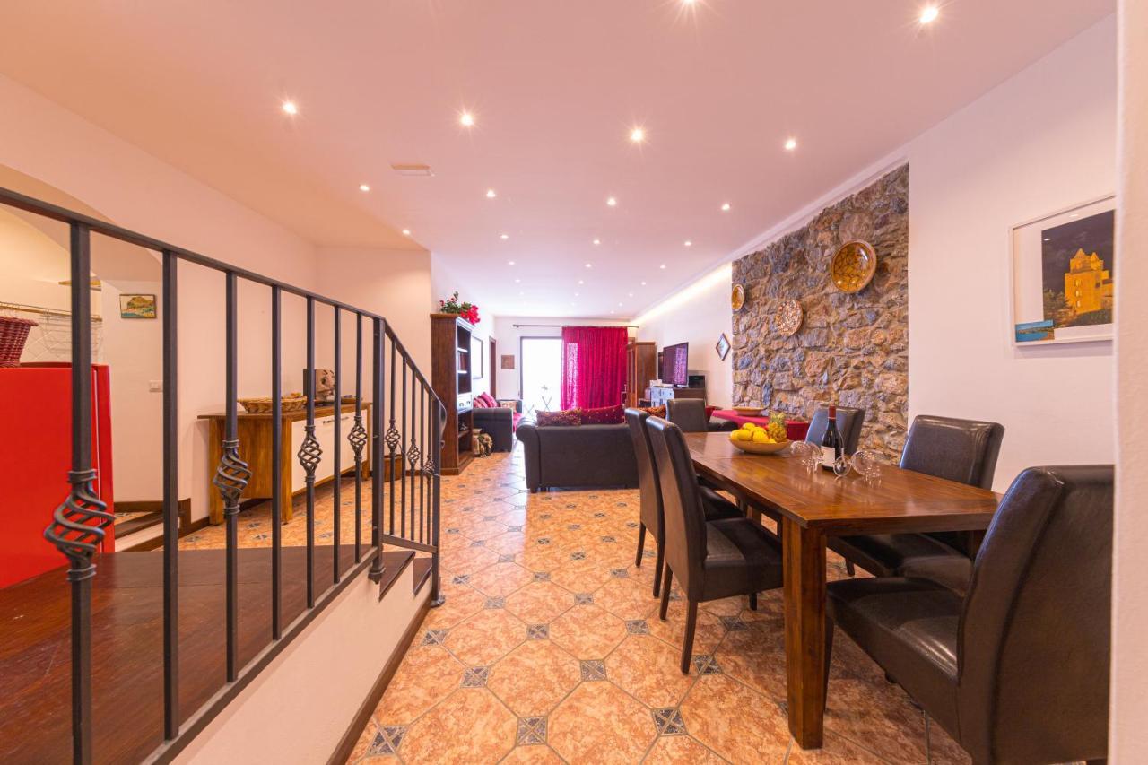 Apartment Jureka Sea View 2 *