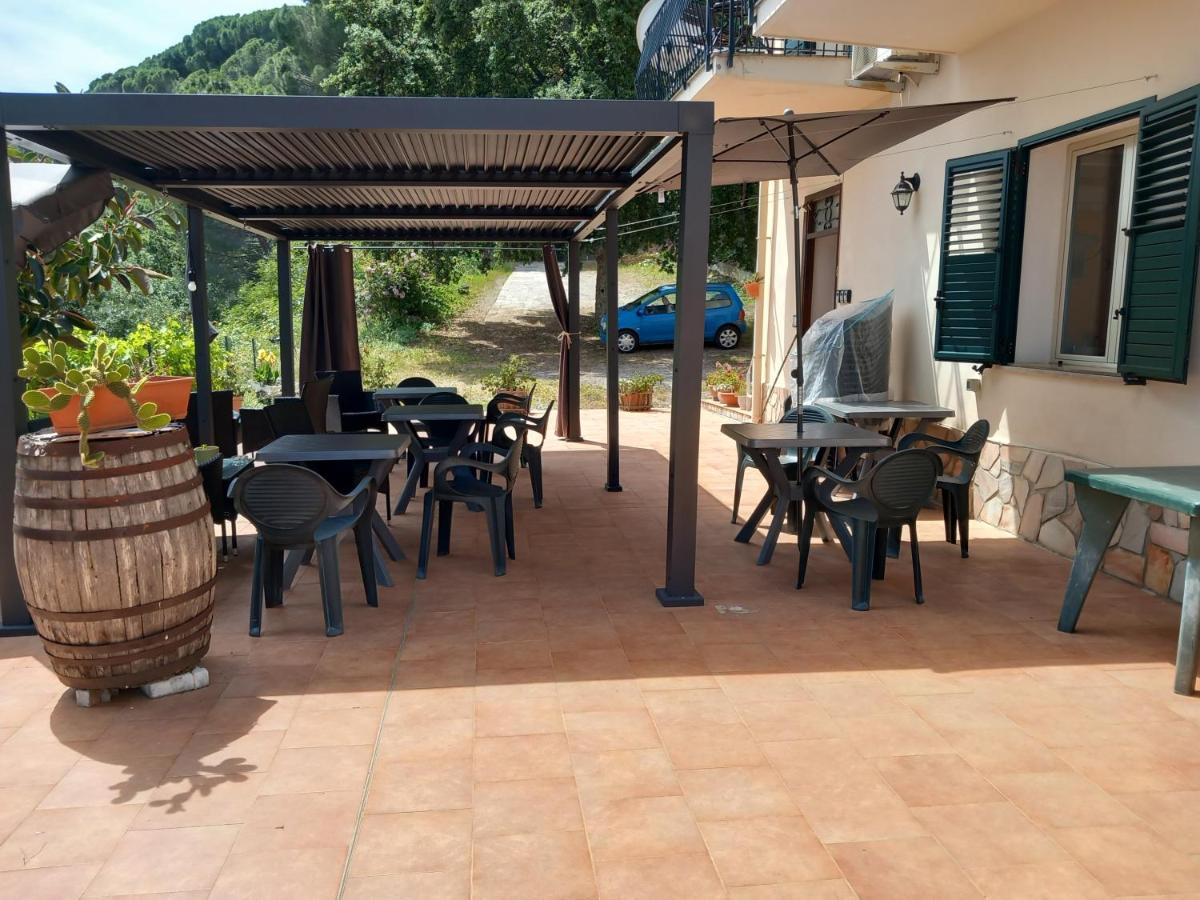 Acomodação com café da manhã  Alba Tra I Pini Cefalù