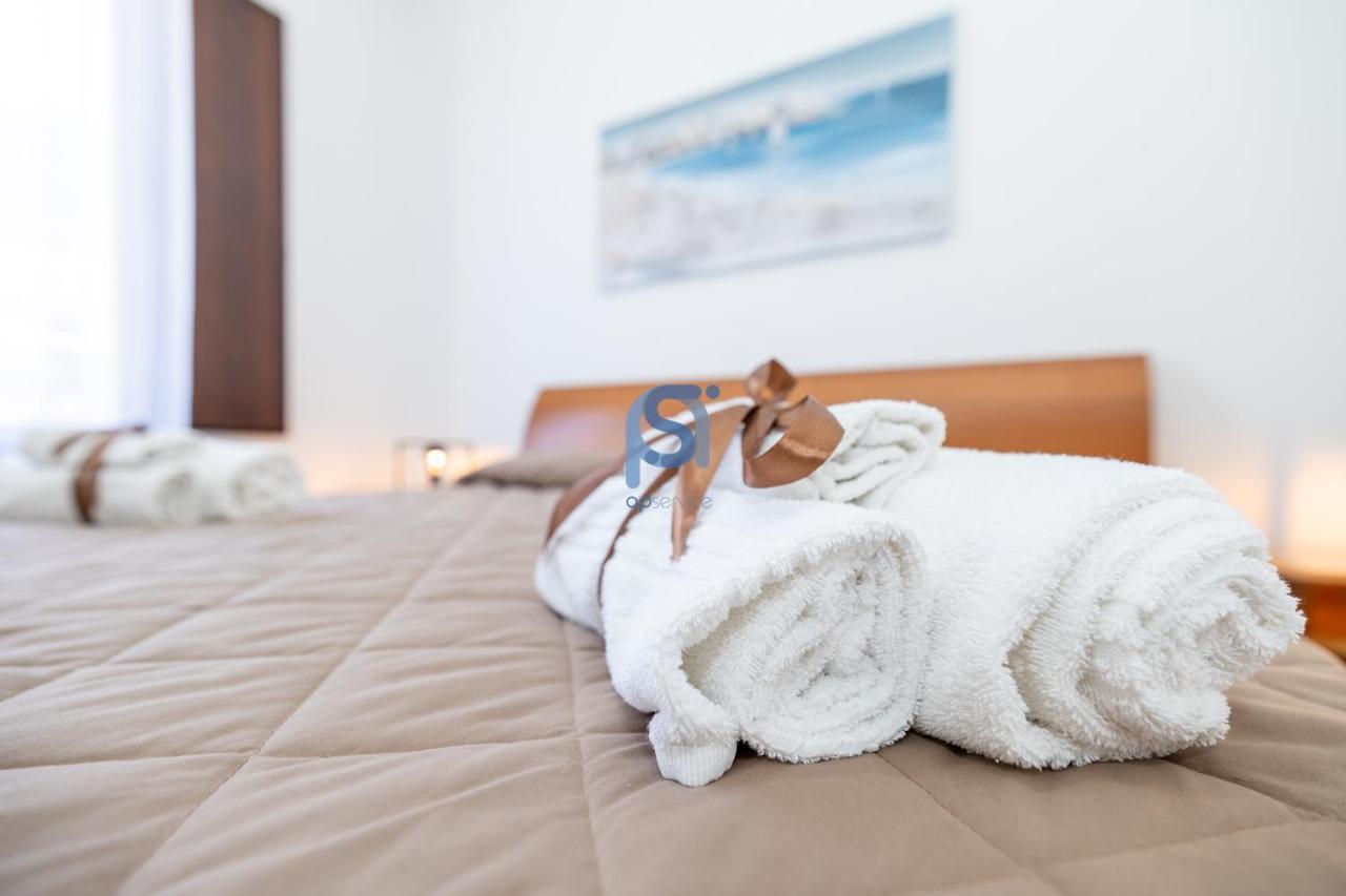 Azzurro - Self Check In Guest house *