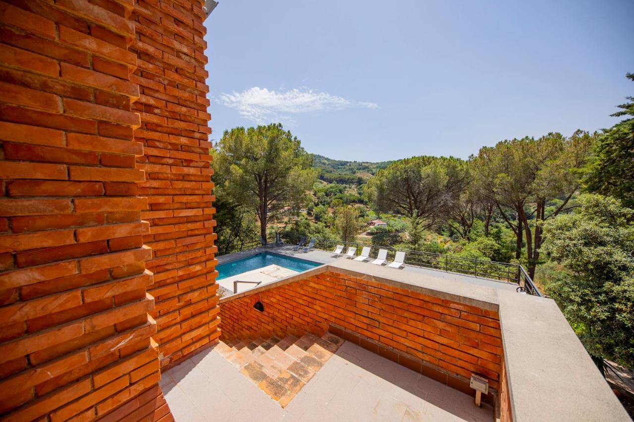 Casa Mitra