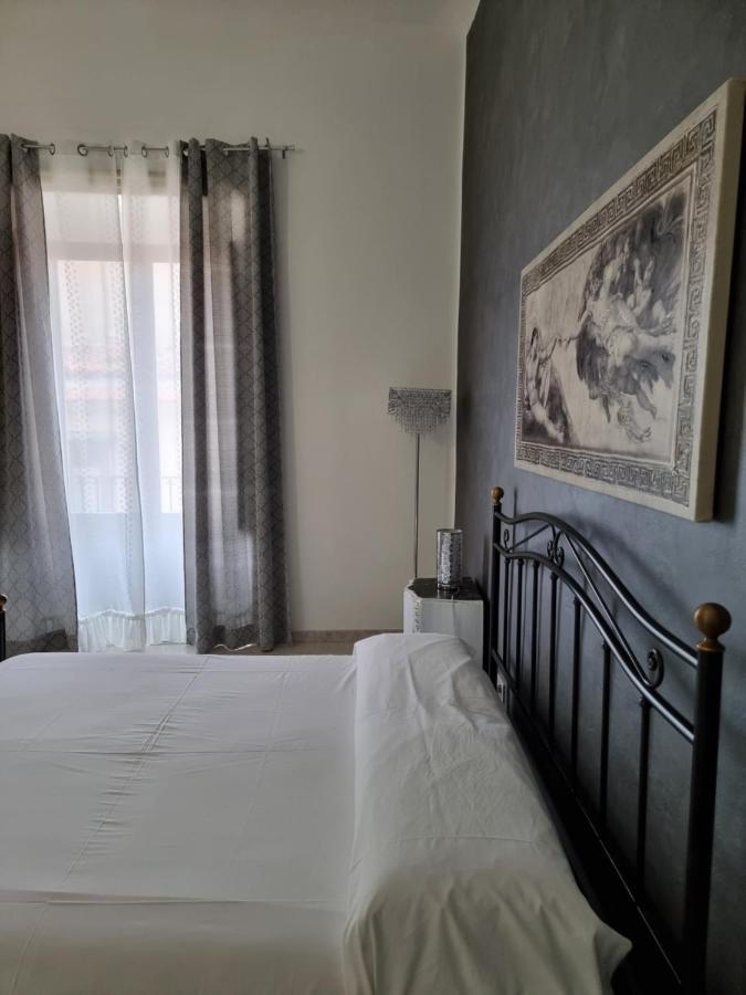 Mandralisca Holidays - Luxury Apartamento