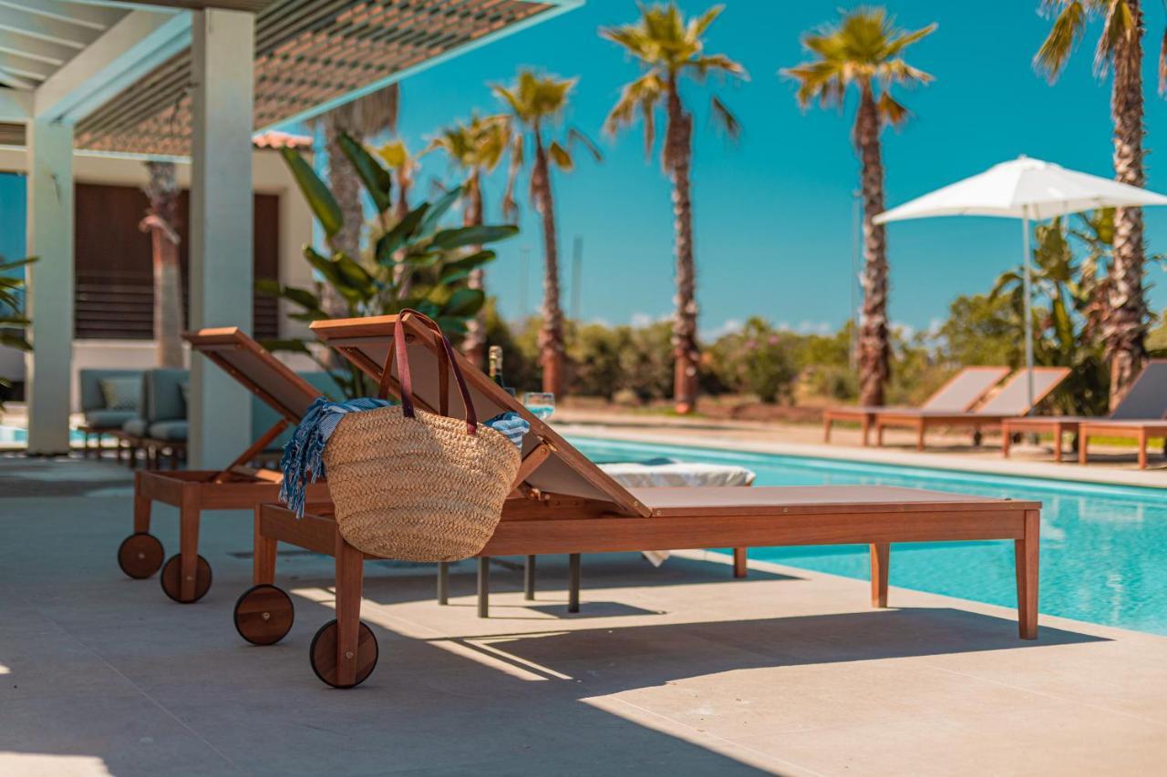 Insulae Resort *