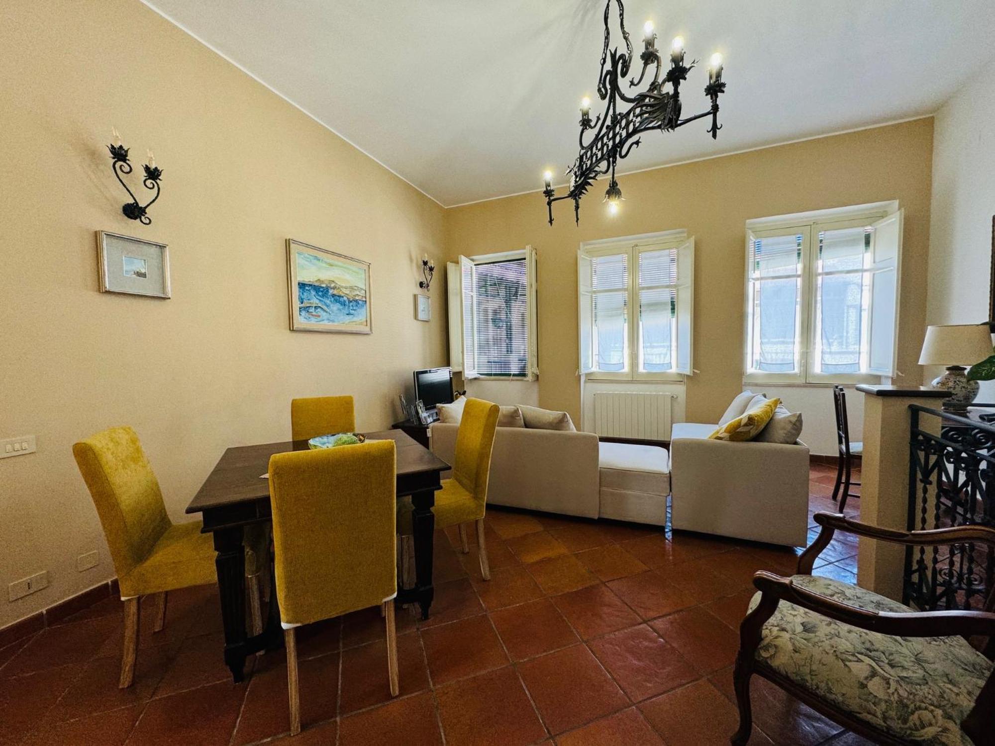 Penthouse Duomo Apartment Cefalù